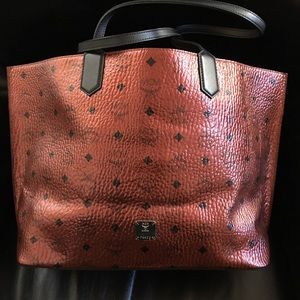 MCM Large Visetos Metallic Tote Handbag